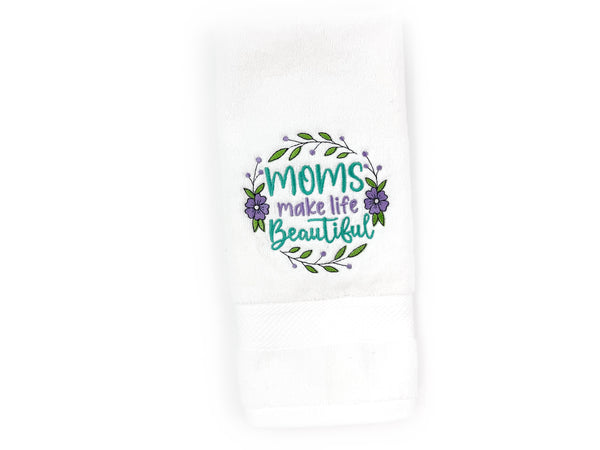 Personalized Embroidered Hand Towel – Custom Gift for Mom, Grandma, or Nana