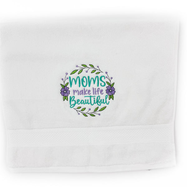 Personalized Embroidered Hand Towel – Custom Gift for Mom, Grandma, or Nana